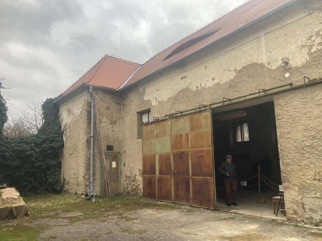 Neveklov synagogue from the courtyard Photo: K. Svobodova