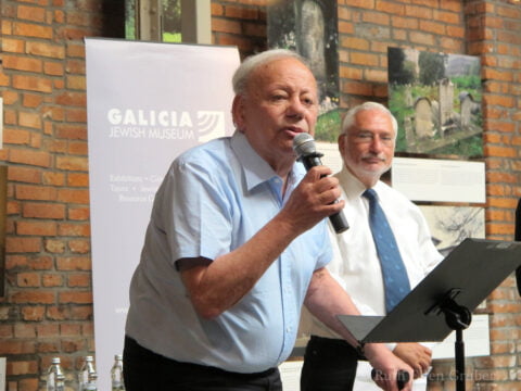 Sigmund Rolat, speaking at an event at the Galicia Jewish Museum in Krakow in 2012