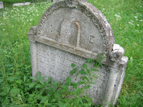 10 Commandments on a gravestone in the Jewish cemetery, Mikulov, Czech Republic