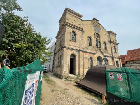 Restoration work, Seini synagogue July 17 2024